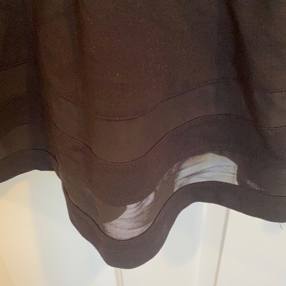 Dress - Picture 4 of 7